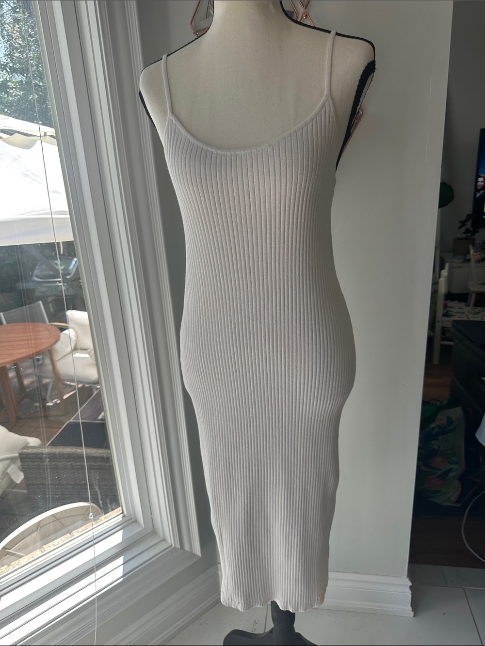 BANANA REPUBLIC Ribbed Knit Slip Sheath Midi Dress White Bodycon Size Small